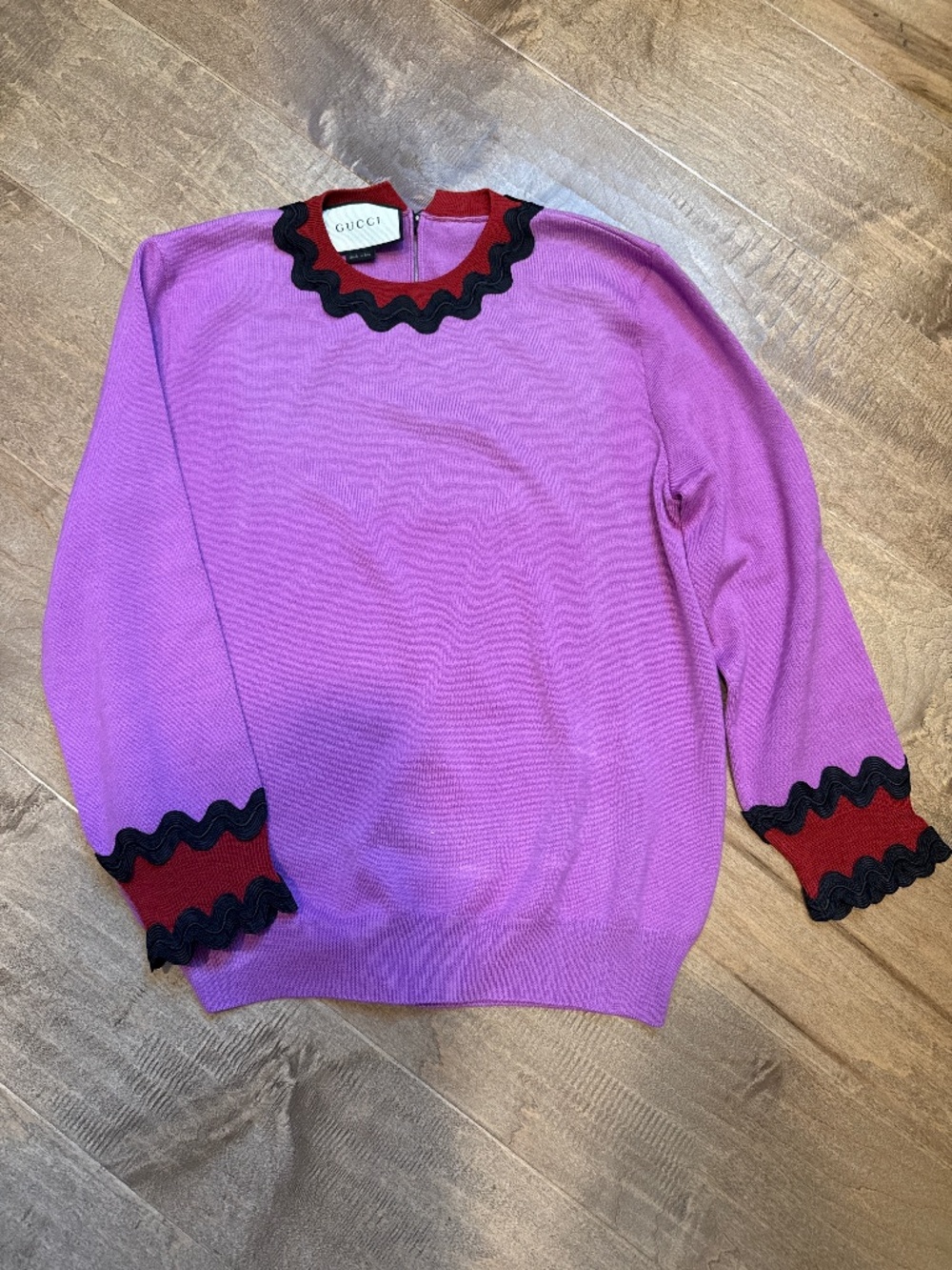 Gucci sweater